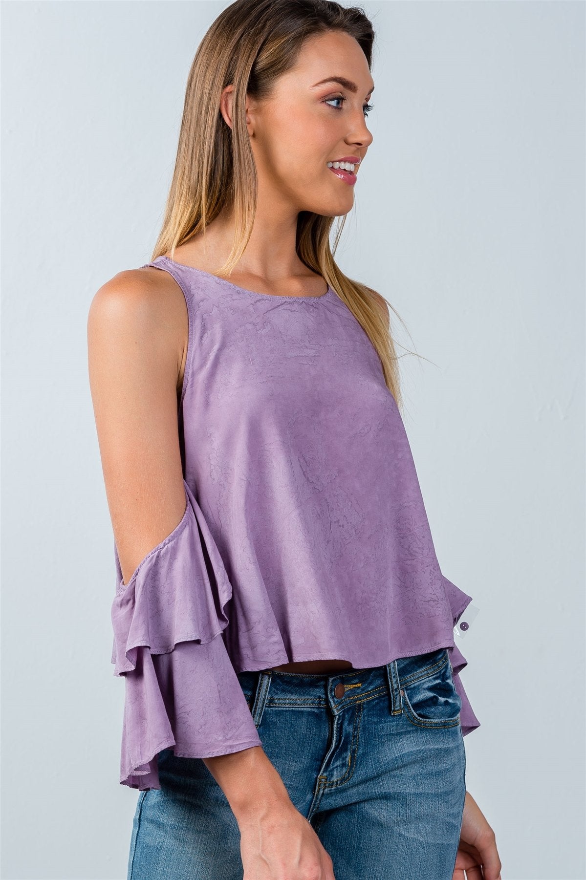 Ladies fashion back keyhole open-shoulder batwing top