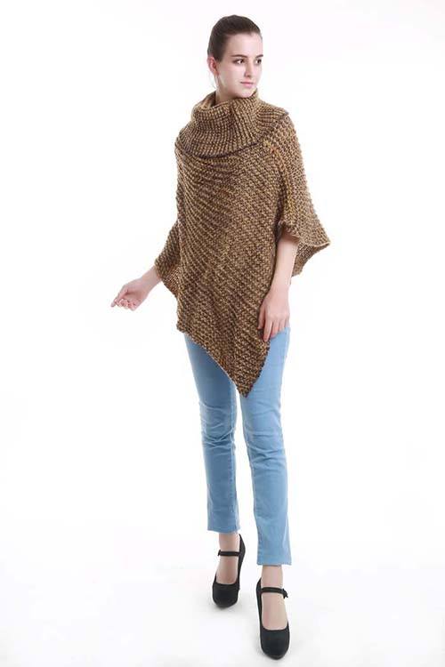 Two-tone turtle neck knit poncho