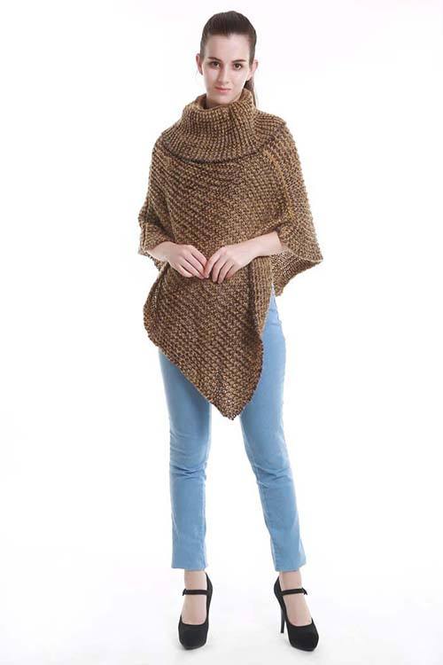 Two-tone turtle neck knit poncho