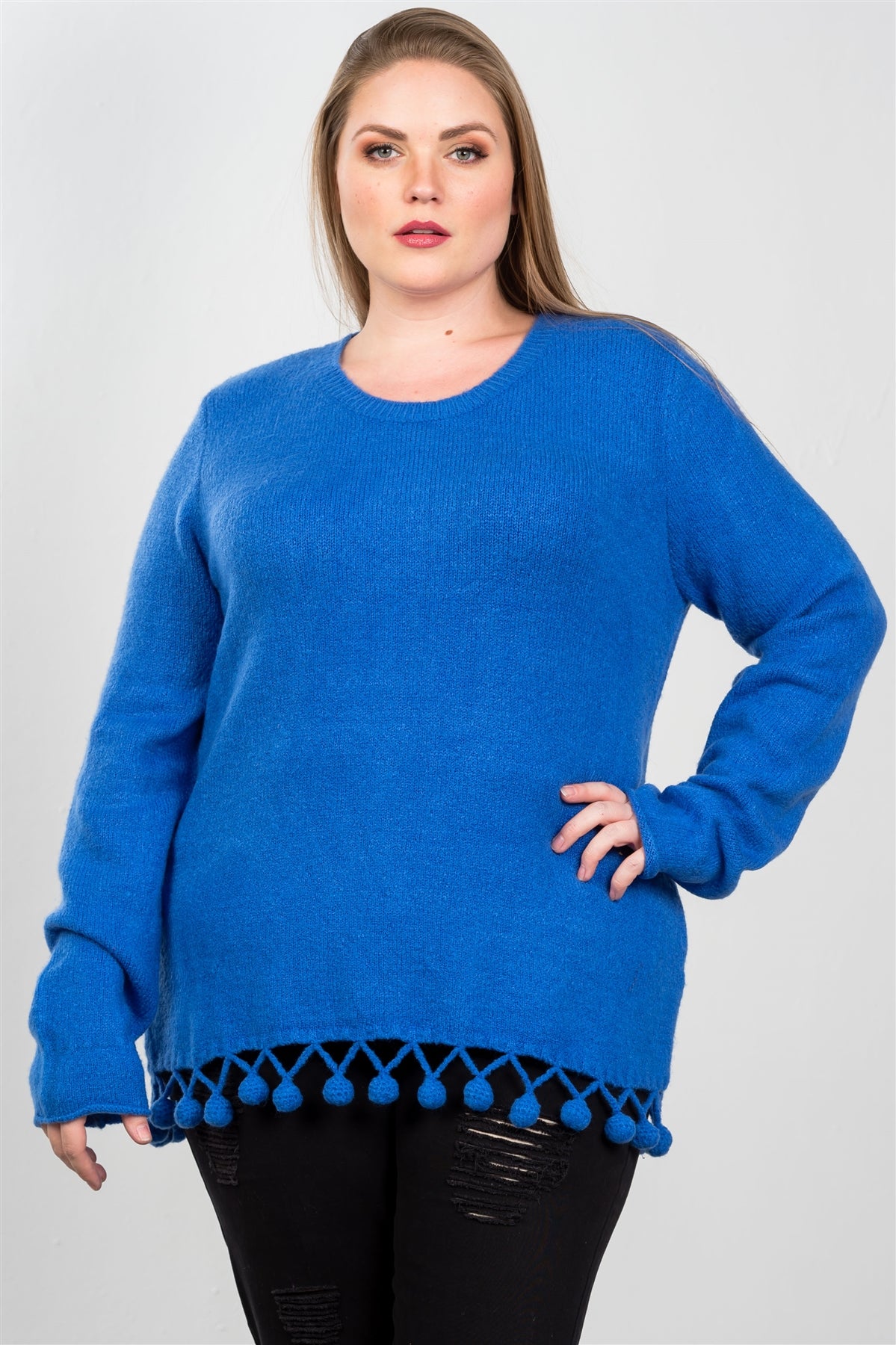 Ladies fashion plus size blue pom-pom hem sweater