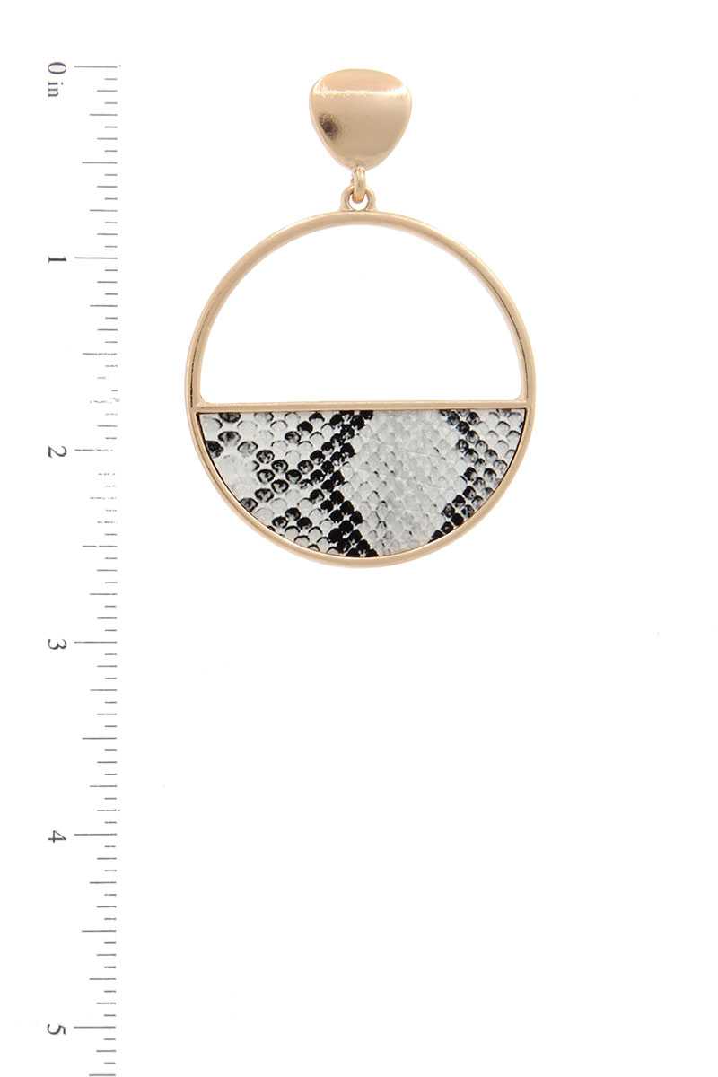 Half Snake Pattern Circle Drop Earring