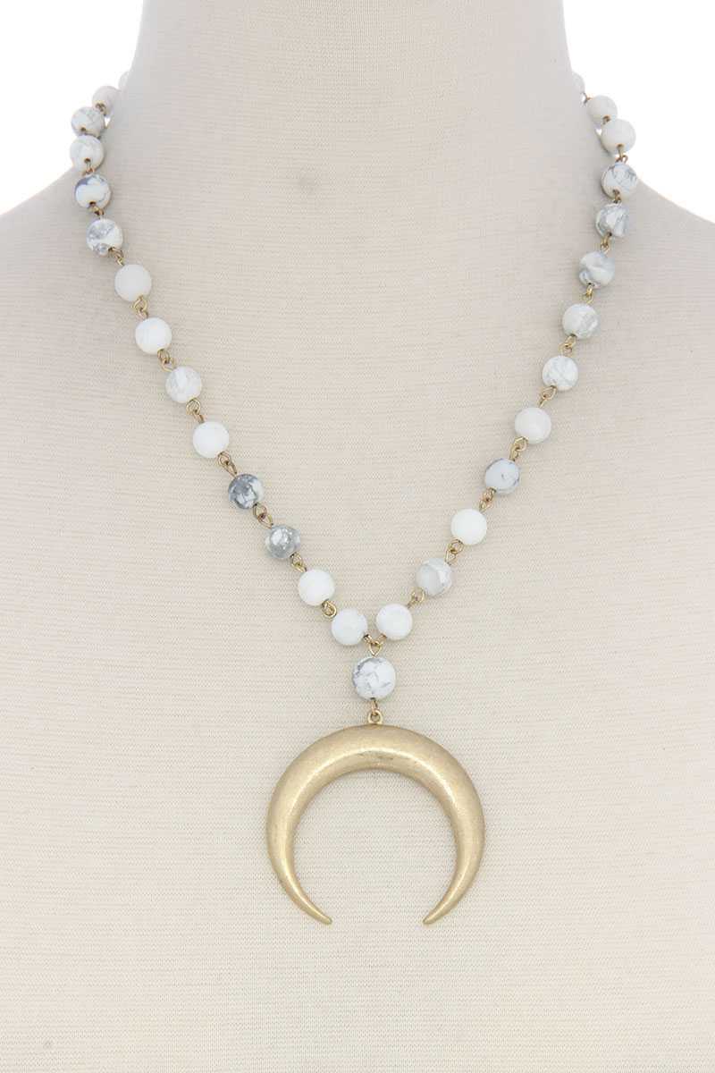 Crescent Moon Beaded Short Necklace