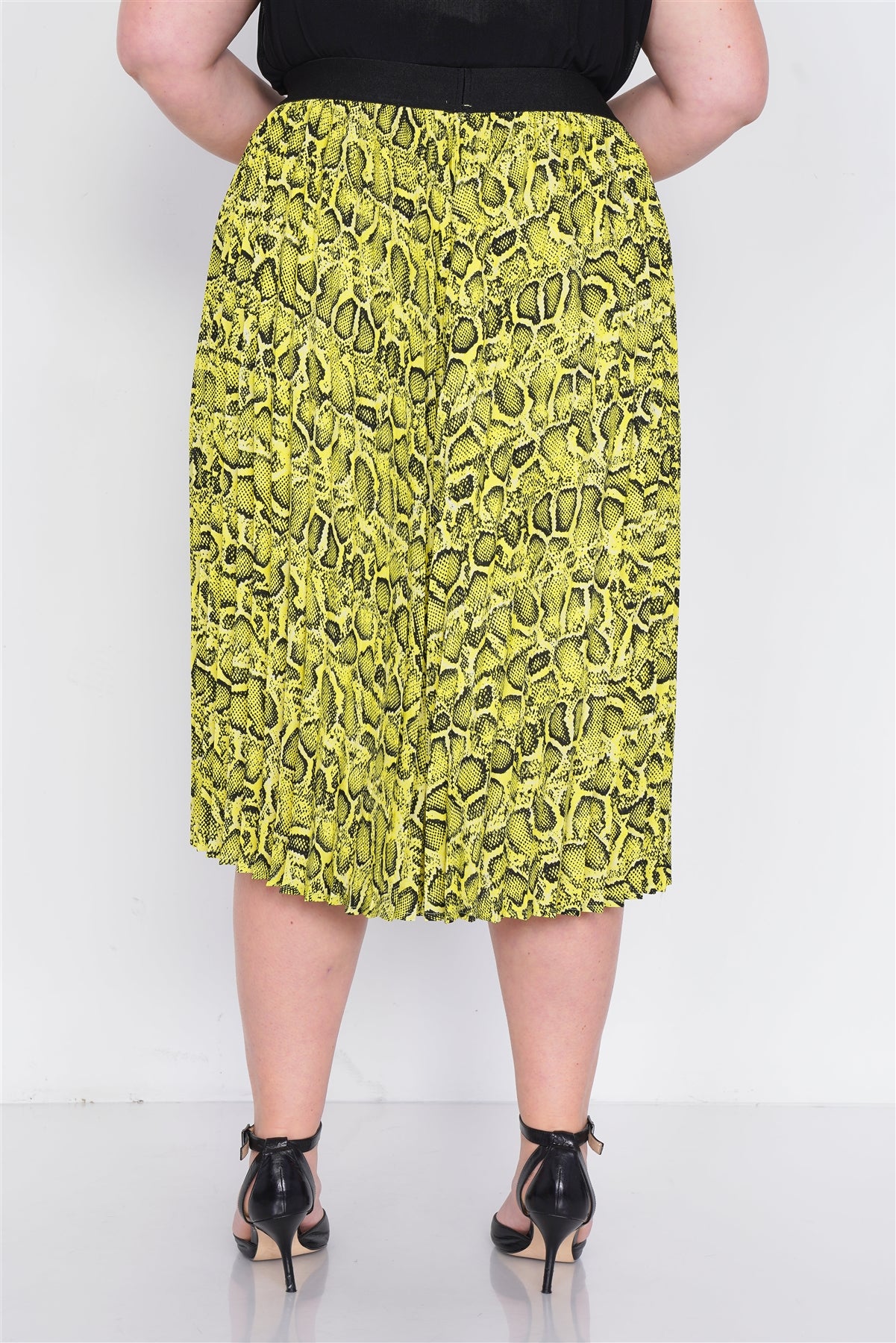 Plus Size Neon Yellow Pleated Animal Print Chic Midi Skirt